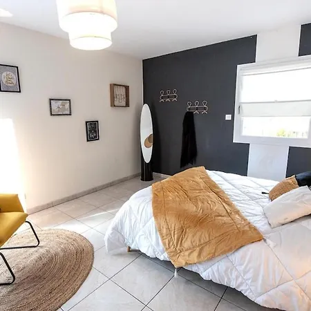 Le Repaire Du Faon-4 Etoiles-12 Pers-filet Mezzanine-lit *